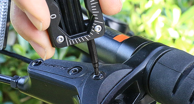 HAUTMEC 14 in 1 Bike Multitool, Mini Bike Repair Tool Kit for Road and Mountain Bikes, Lightweight S2 Stainless Steel Bike Tool With T6/8/10mm Wrenches and Phillips Screwdriver Multitool HT0419-BT