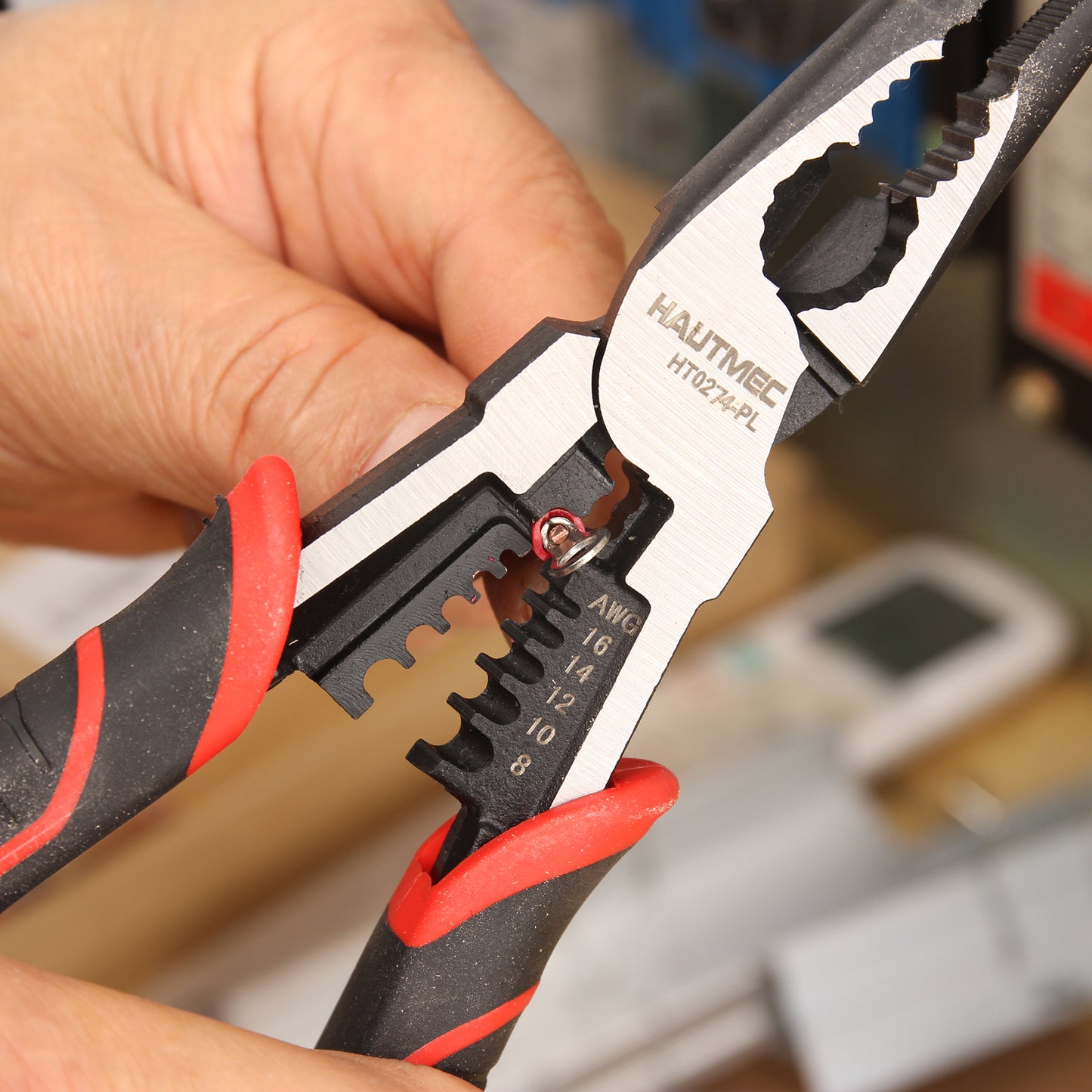 HAUTMEC 9" Needle Nose Pliers,High Leverage Combination Pliers 4 in 1 Multifunctional Heavy Duty Long Nose Pliers HT0274-PL