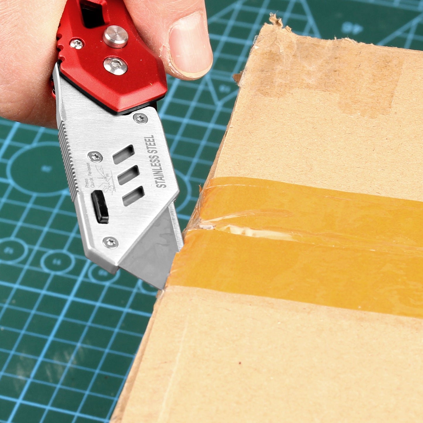 HAUTMEC 100 Pack Utility Knife Blades with Innovative Dispenser, SK2 Heavy Duty All-Purpose Blade Replacement, for Box, Carpet, Rope HT0264-KN