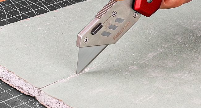 HAUTMEC 100 Pack Utility Knife Blades, Standard Box Cutter Blades with Innovative Safty Dispenser, Premium Carbon Steel Utility Blade Replacement, for Box, Carpet, Rope - HTUBL25011